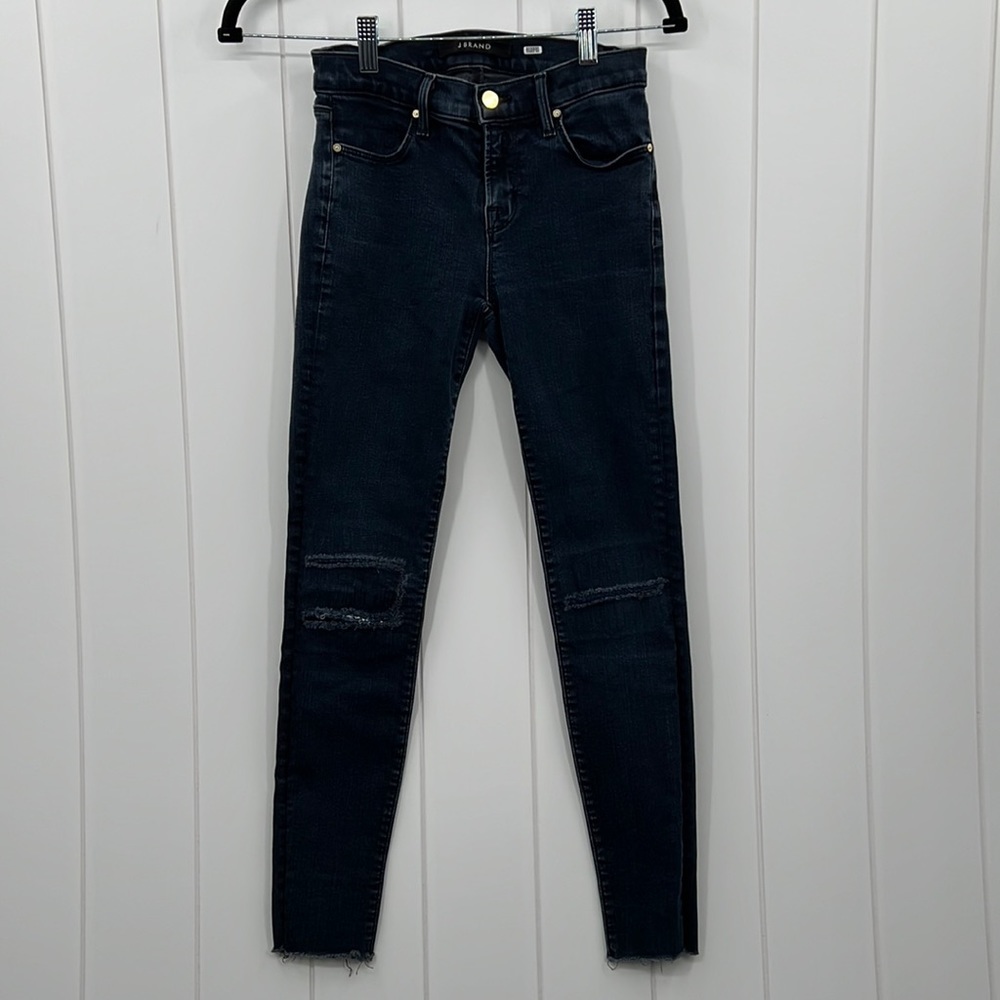 J BRAND Crop Skinny Ankle Denim Jean Raw Hem Patched Knees Color Blue Mercy 26